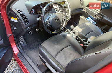 Хетчбек Kia Ceed 2008 в  фото 7 Хетчбек Kia Ceed 2008 в