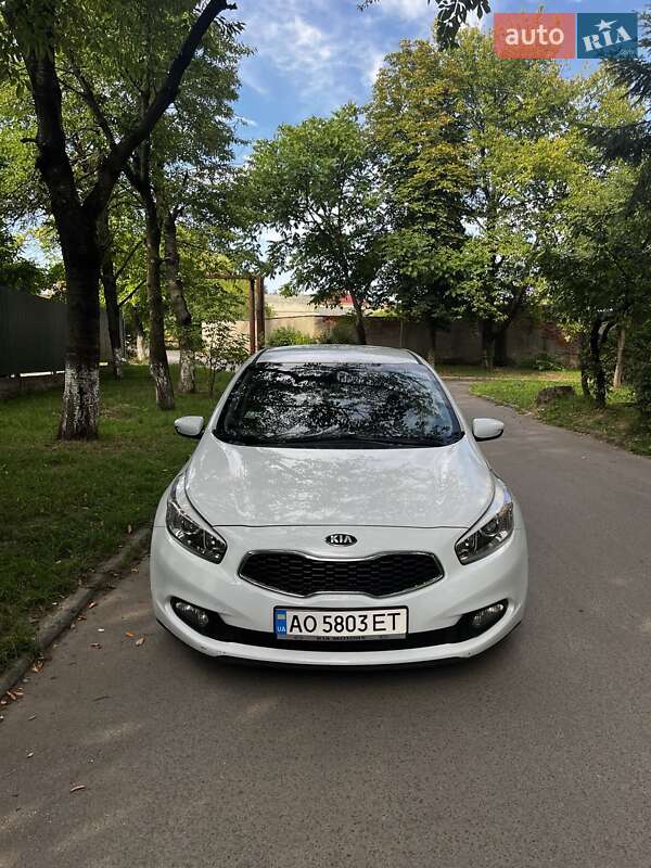 Kia Ceed 2013