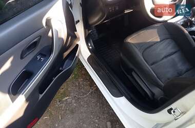Хэтчбек Kia Ceed 2013 в 