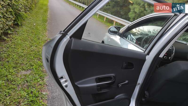 Универсал Kia Ceed 2012 в Ровно