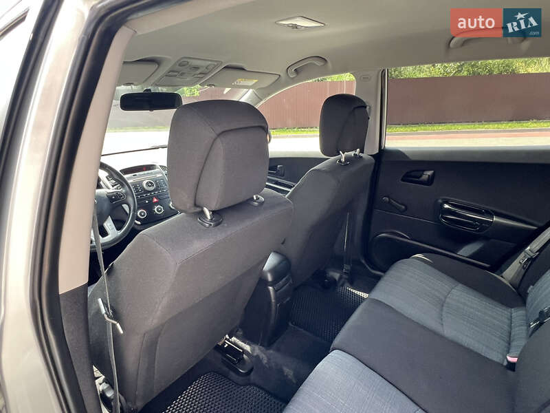 Хэтчбек Kia Ceed 2010 в Ивано-Франковске