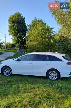 Универсал Kia Ceed 2019 в Львове