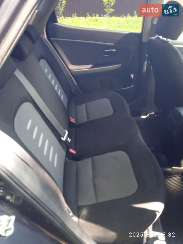 Хэтчбек Kia Ceed 2012 в Переяславе фото 3 Хэтчбек Kia Ceed 2012 в Переяславе