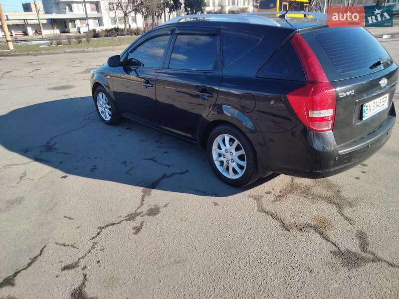 Універсал Kia Ceed 2010 в Житомирі фото 15 Універсал Kia Ceed 2010 в Житомирі