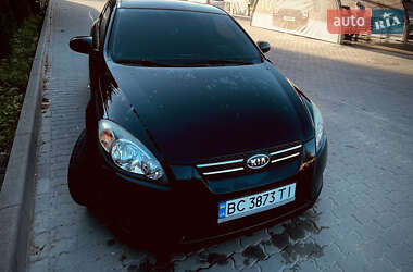Хетчбек Kia Ceed 2009 в Львові