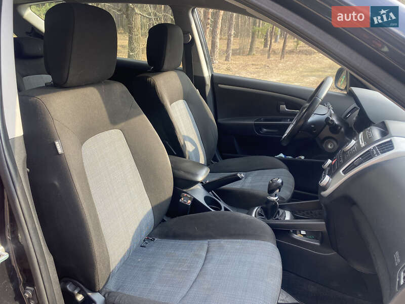 Універсал Kia Ceed 2011 в Києві