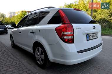 Универсал Kia Ceed 2009 в Львове
