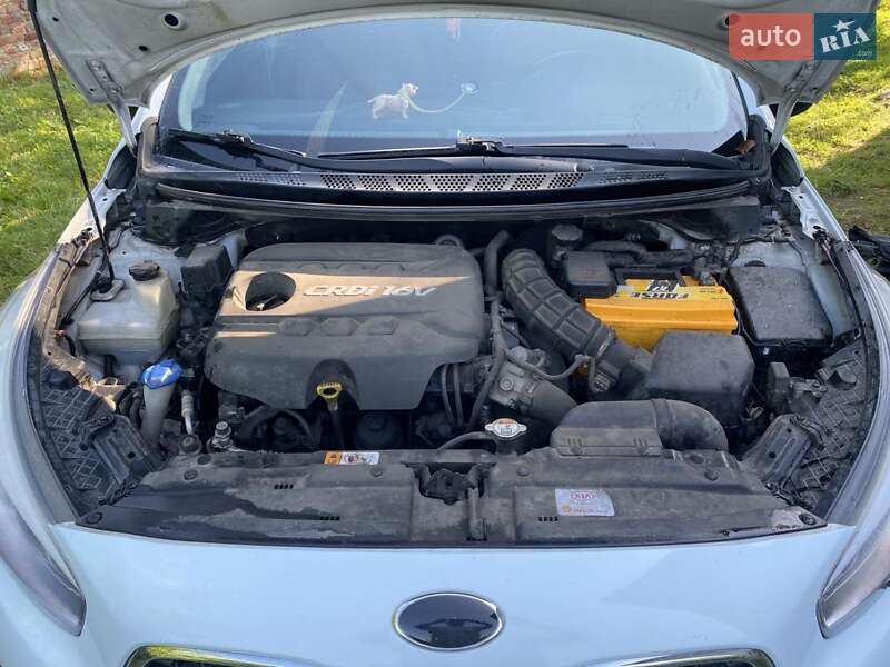 Универсал Kia Ceed 2013 в Львове