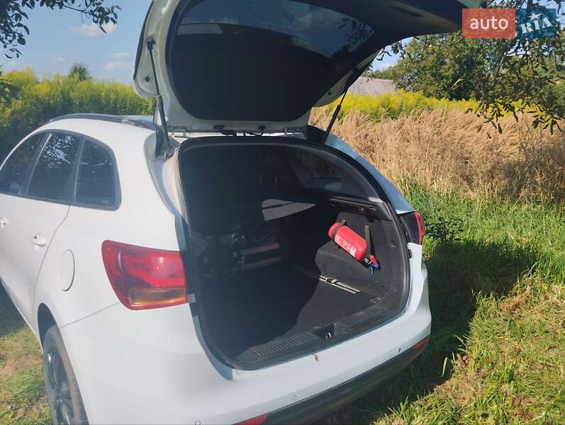 Универсал Kia Ceed 2013 в Львове