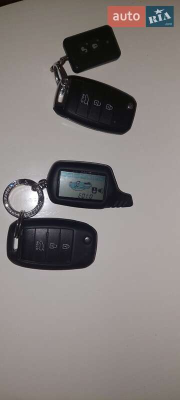 Хетчбек Kia Ceed 2013 в Києві