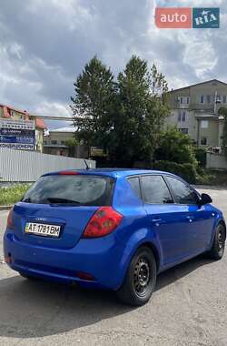 Хэтчбек Kia Ceed 2008 в Львове