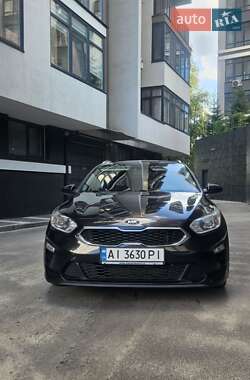 Универсал Kia Ceed 2019 в Киеве
