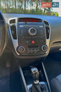 Универсал Kia Ceed 2012 в 