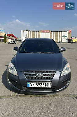 Хэтчбек Kia Ceed 2007 в Харькове