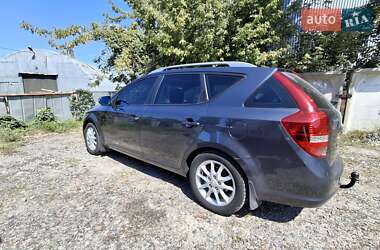 Универсал Kia Ceed 2009 в 