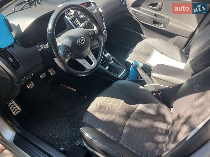 Універсал Kia Ceed 2011 в Переяславі