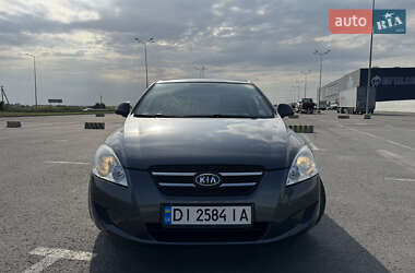 Хэтчбек Kia Ceed 2008 в Львове