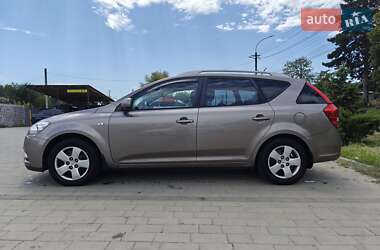 Универсал Kia Ceed 2009 в 