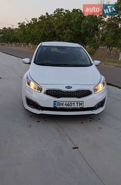 Хетчбек Kia Ceed 2017 в Одесі