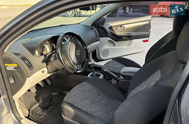 Хэтчбек Kia Ceed 2008 в 