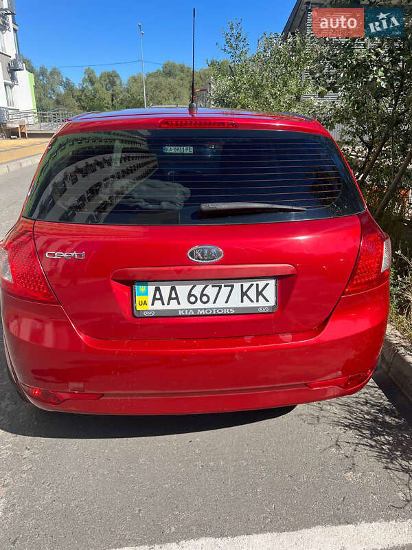 Хетчбек Kia Ceed 2009 в Києві