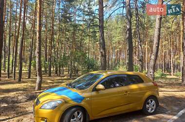 Хэтчбек Kia Ceed 2008 в Полтаве