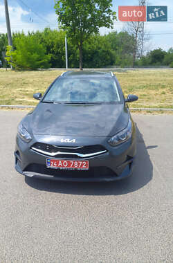 Универсал Kia Ceed 2023 в Славянске