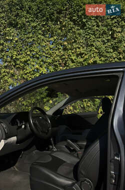 Хэтчбек Kia Ceed 2008 в 