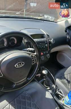 Универсал Kia Ceed 2009 в Виннице