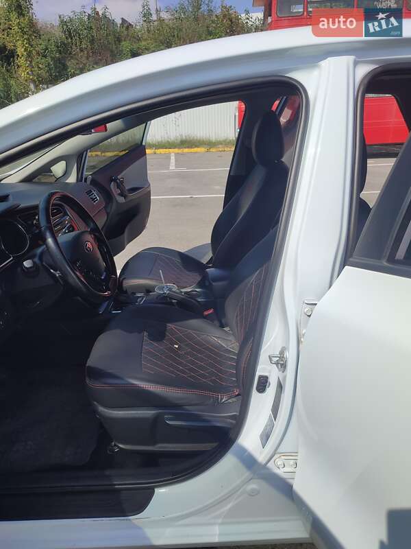 Хэтчбек Kia Ceed 2012 в Ужгороде фото 44 Хэтчбек Kia Ceed 2012 в Ужгороде