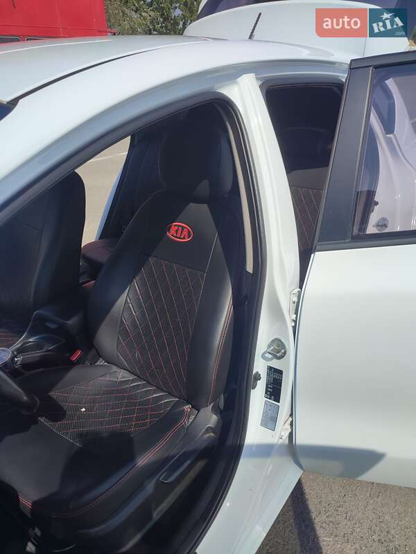 Хэтчбек Kia Ceed 2012 в Ужгороде фото 45 Хэтчбек Kia Ceed 2012 в Ужгороде