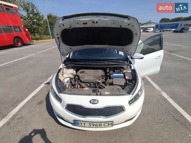 Хэтчбек Kia Ceed 2012 в Ужгороде фото 64 Хэтчбек Kia Ceed 2012 в Ужгороде