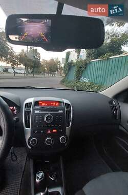 Универсал Kia Ceed 2009 в 