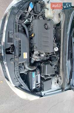 Универсал Kia Ceed 2009 в 