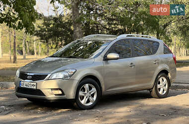 Универсал Kia Ceed 2011 в Николаеве