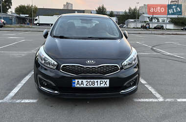 Хэтчбек Kia Ceed 2017 в Киеве