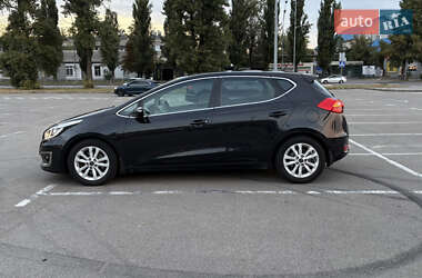 Хэтчбек Kia Ceed 2017 в 