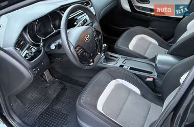 Хэтчбек Kia Ceed 2017 в 