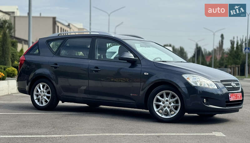 Универсал Kia Ceed 2008 в Запорожье