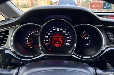 Хэтчбек Kia Ceed 2017 в 