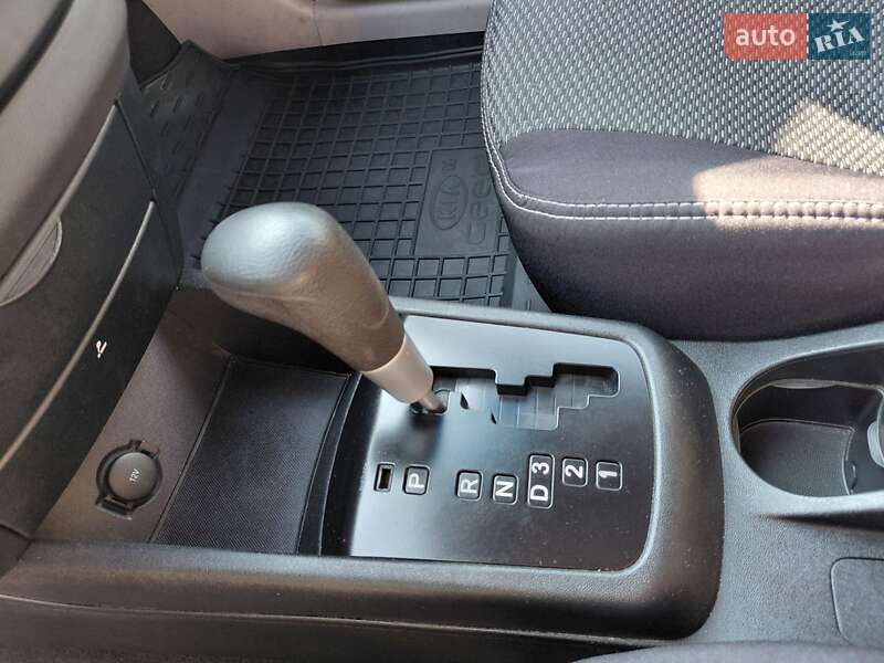 Хетчбек Kia Ceed 2008 в Києві фото 22 Хетчбек Kia Ceed 2008 в Києві