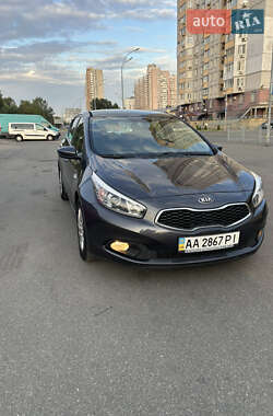 Хэтчбек Kia Ceed 2013 в Киеве