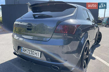Хэтчбек Kia Ceed 2010 в 