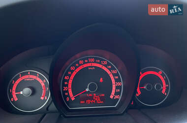 Хэтчбек Kia Ceed 2010 в 