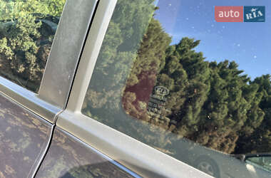 Хэтчбек Kia Ceed 2010 в 