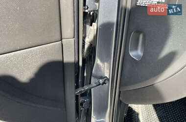 Хэтчбек Kia Ceed 2010 в 