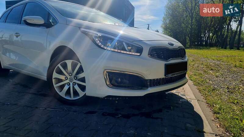 Универсал Kia Ceed 2016 в Львове
