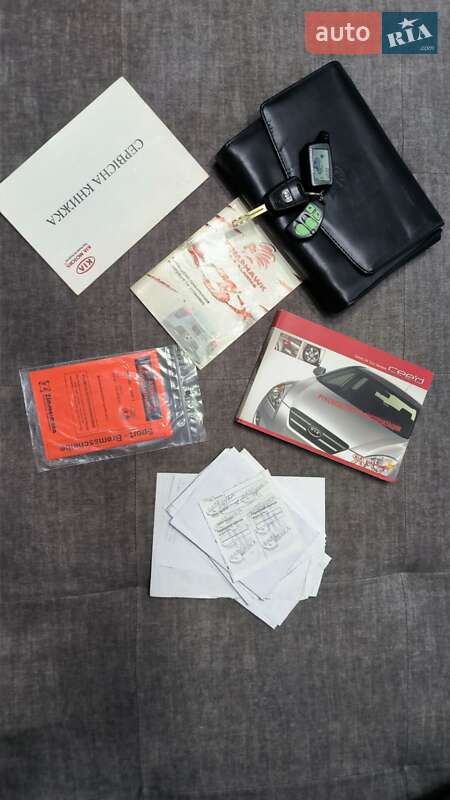 Хэтчбек Kia Ceed 2008 в Киеве