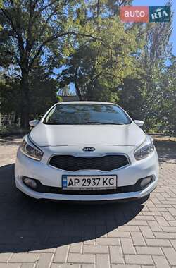 Хетчбек Kia Ceed 2013 в Запоріжжі