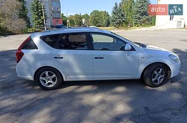 Универсал Kia Ceed 2009 в 
